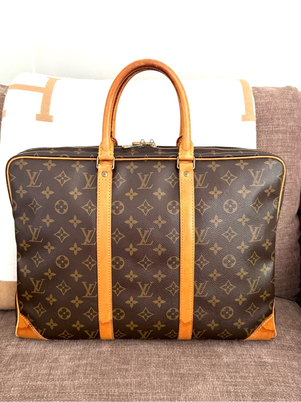 Authentic Louis Vuitton Porte Documents Voyage unisex bag M53361 brown LV